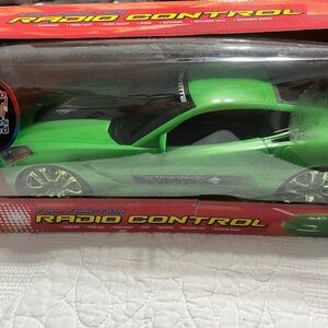 Corvette Stingray Full Function RC Car, Green, With Batteries. Signature Edition